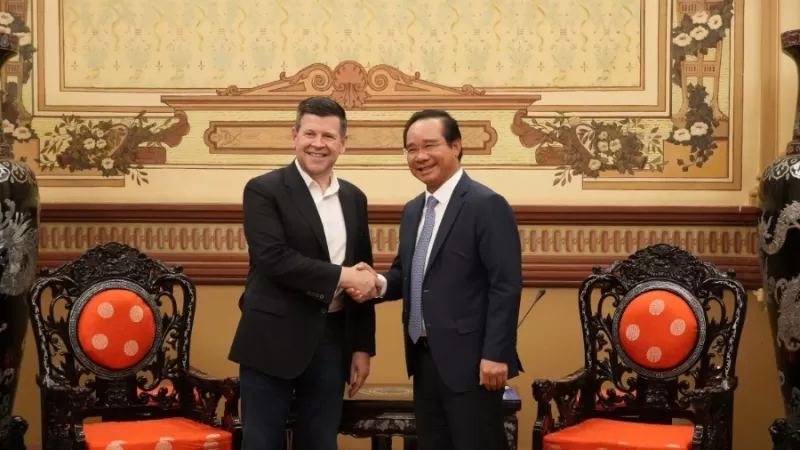 HCM City partners with Nasdaq to establish international financial center